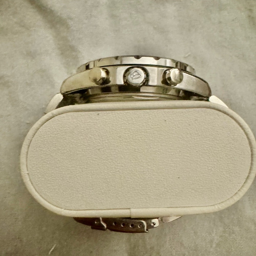 Breitling Silver Chrono-Matic Men's Watch - Picture 3 of 5